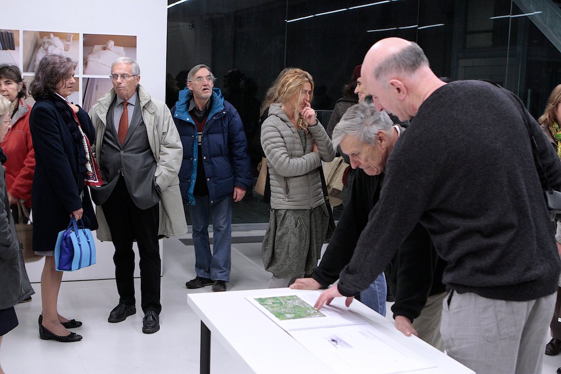Inaugurazione della mostra "Perduto padre". Foto di Massimo Goina