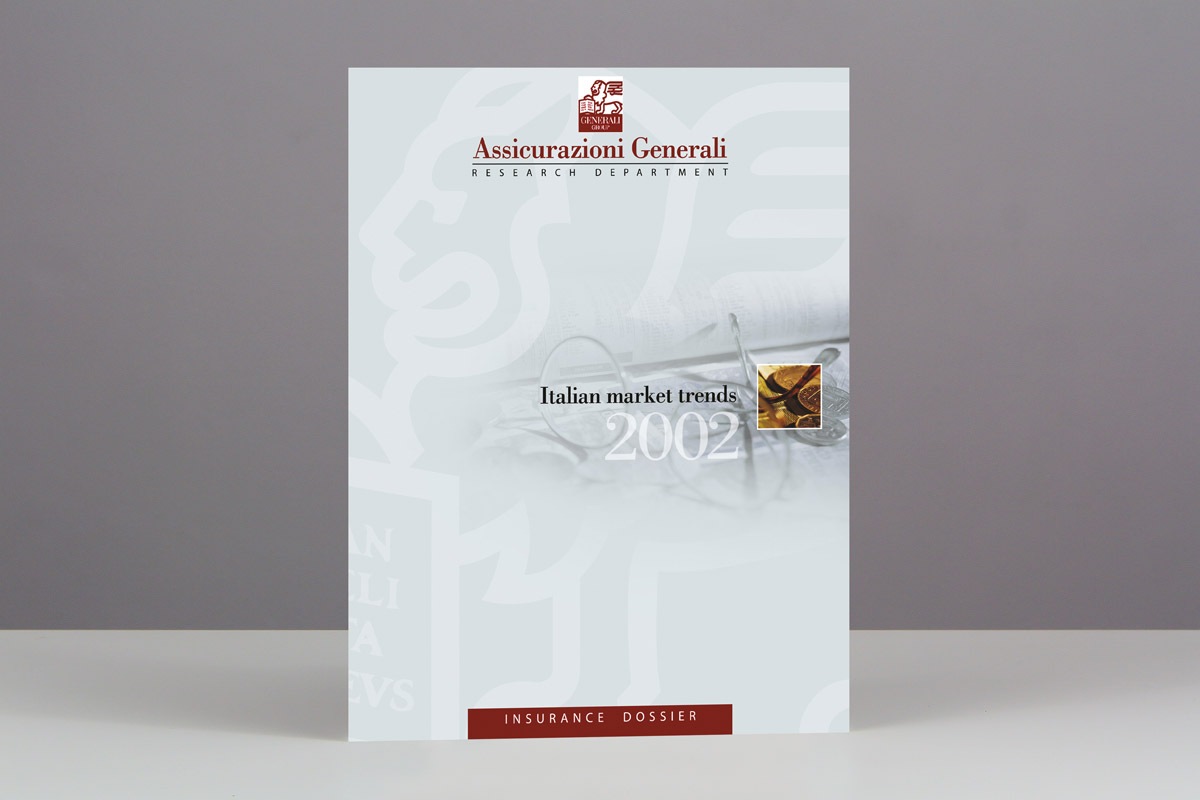 Copertina Assicurazioni Generali Research Department Italian Market Trends 2002 Insurance Dossier Grafica Massimo Goina